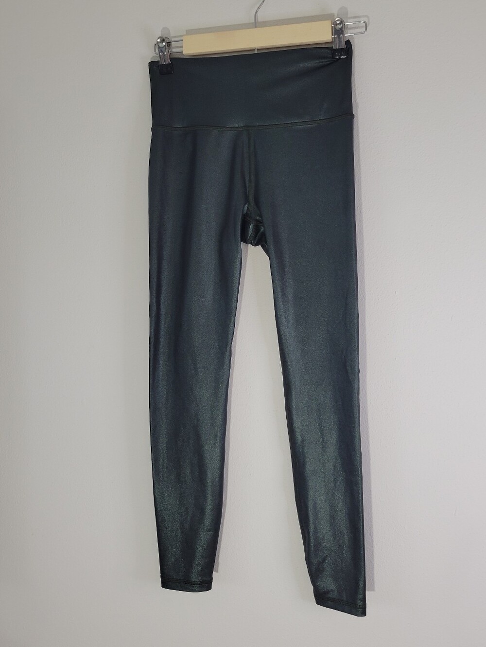 Athleta Women Size XS Black Faux Leather-Look Leggings